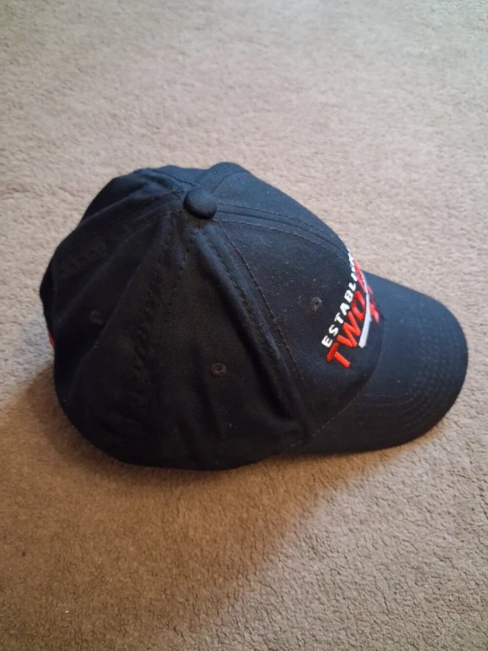 Under Armour Black "Established 1909 Two Rivers" baseball ap - Picture 5 of 5